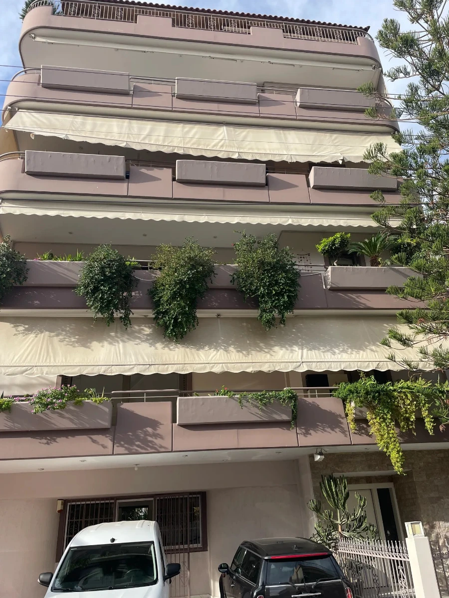 Three Bedroom Apartment in Elliniko for sale. ID A4-12168