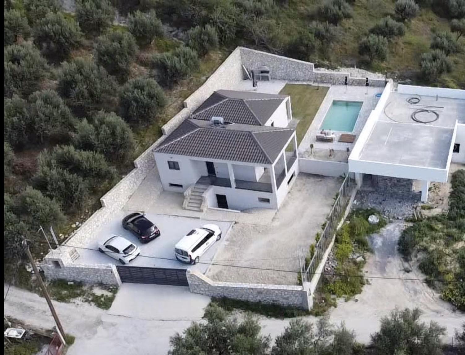 Villa for sale near Heraklion. ID 2v-939