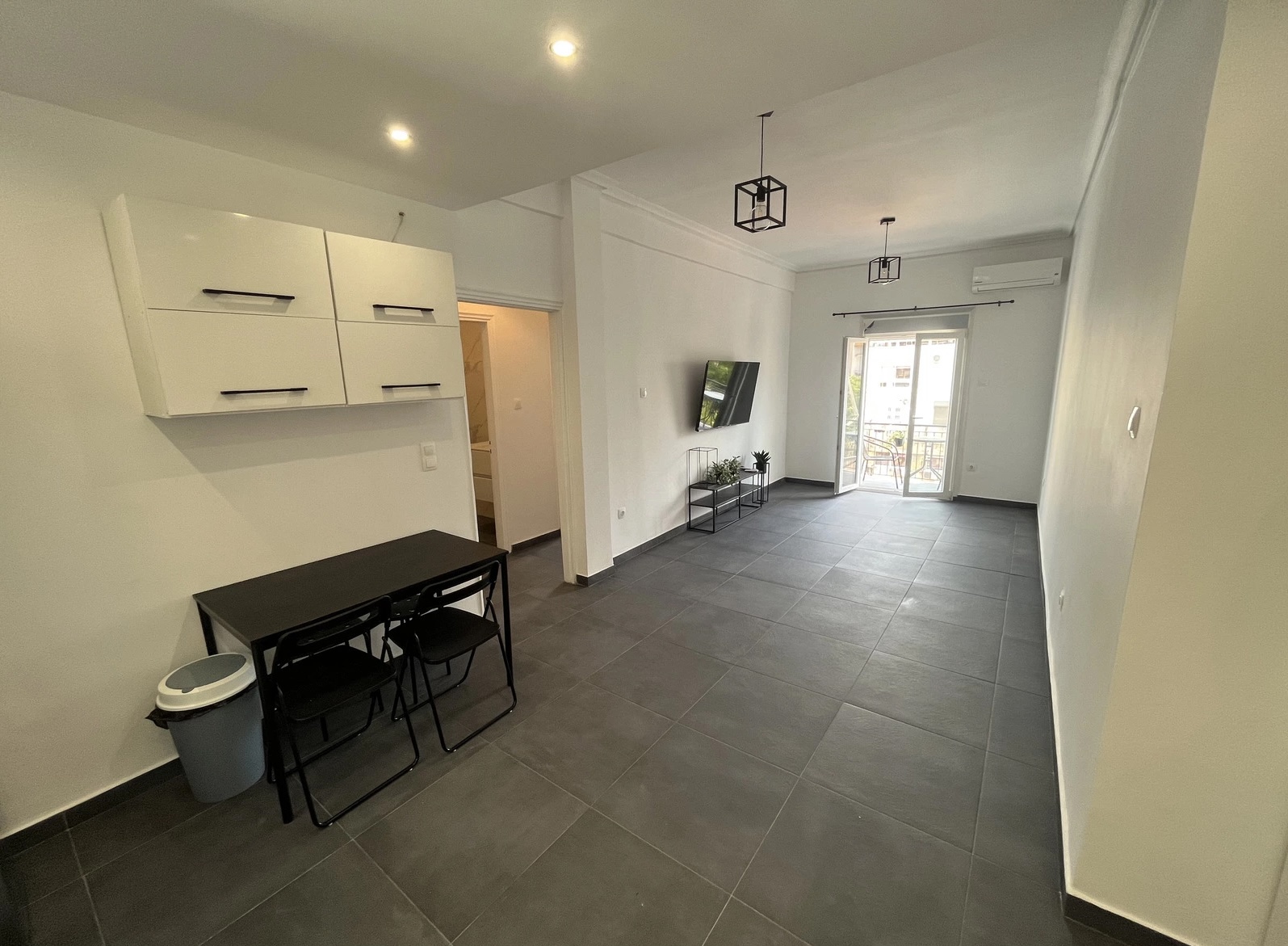 Two Bedroom Apartment in Exarchia for sale. ID A4-5797