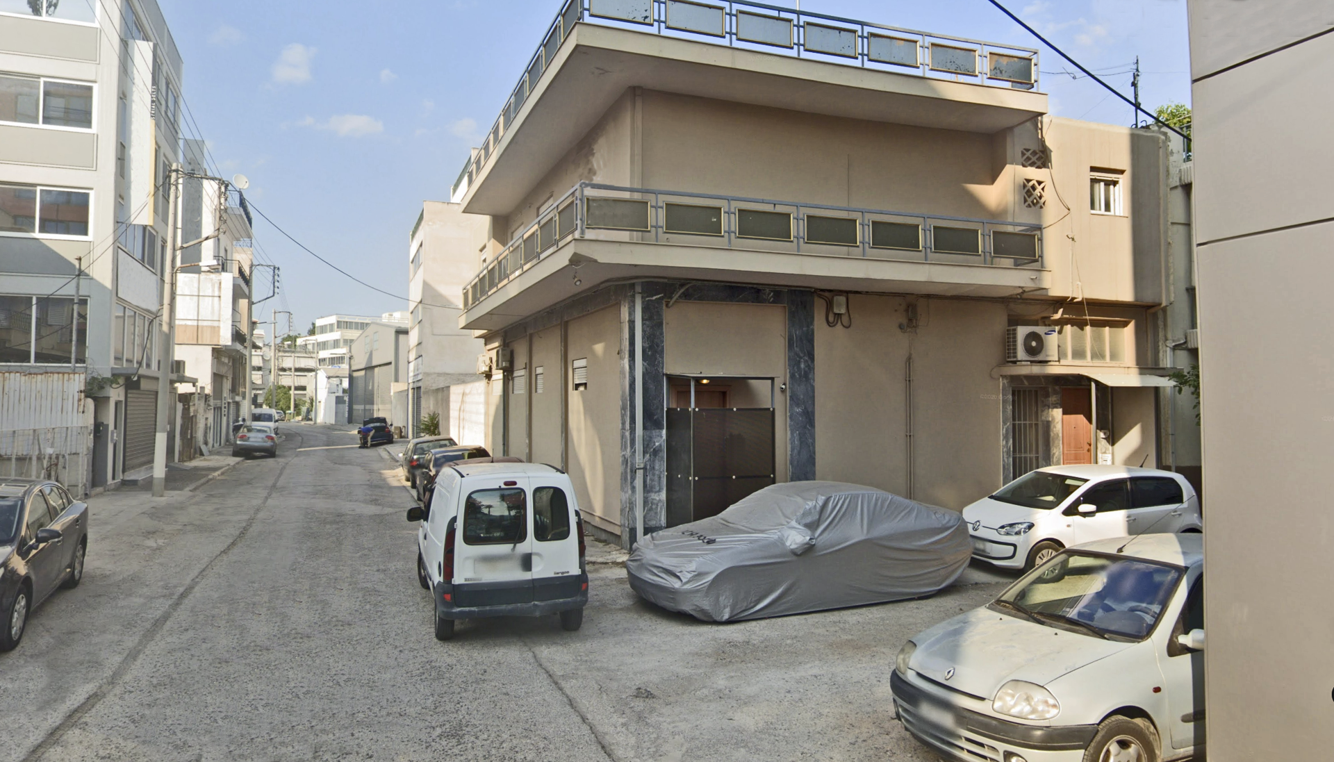 Building for sale in Kolonos Athens. ID AB-1182