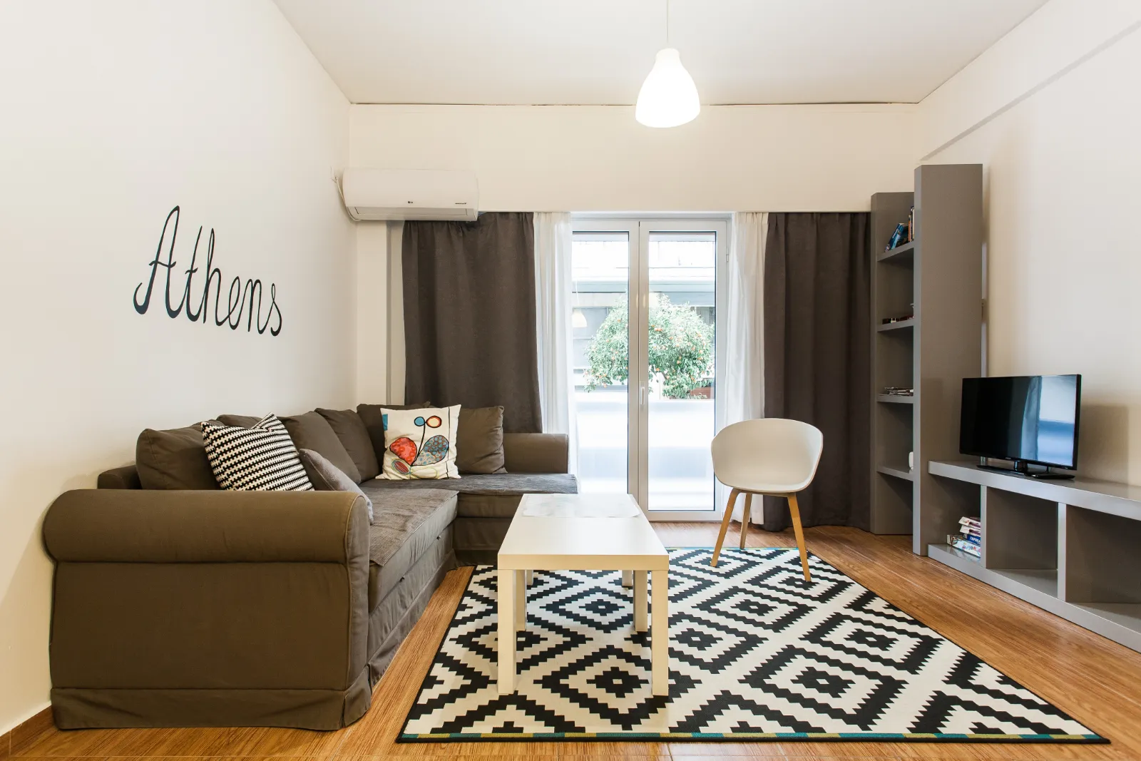 Apartment for sale in Koukaki Athens. ID A4-5674