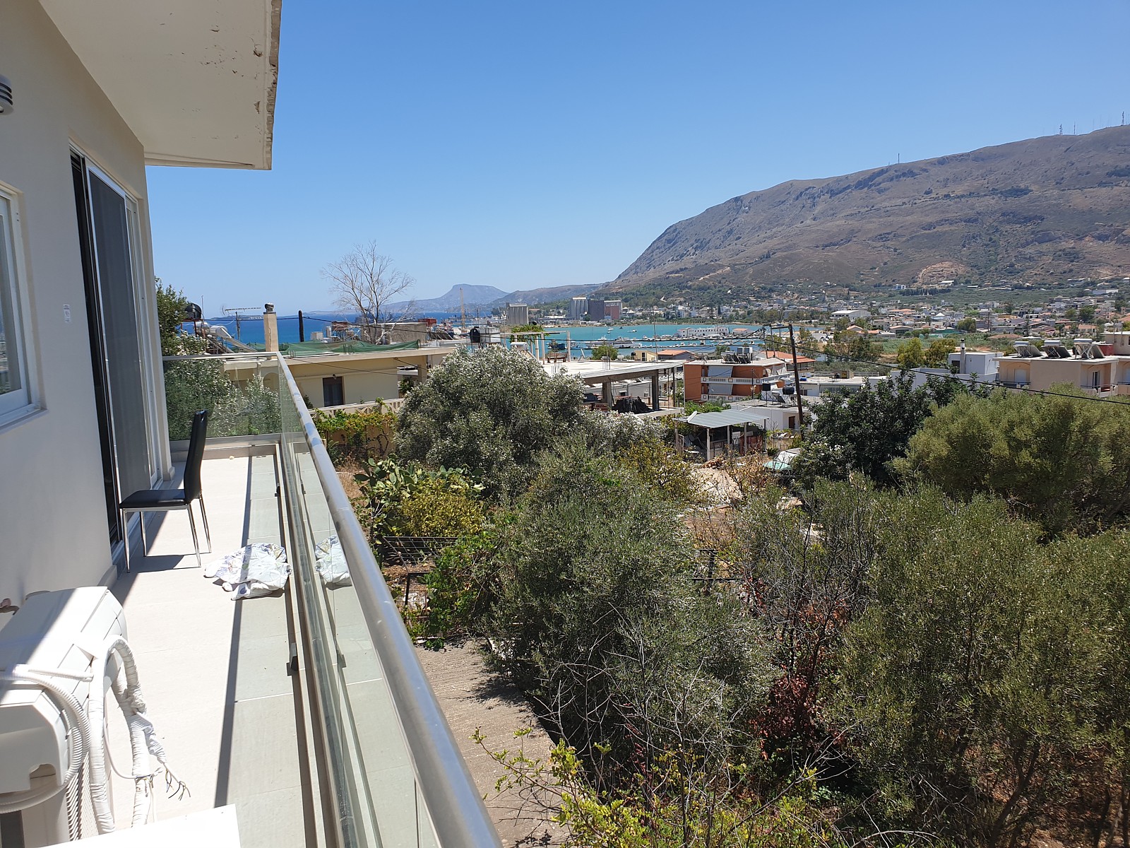 Seaview Apartment for sale in Chania. ID 04-5636