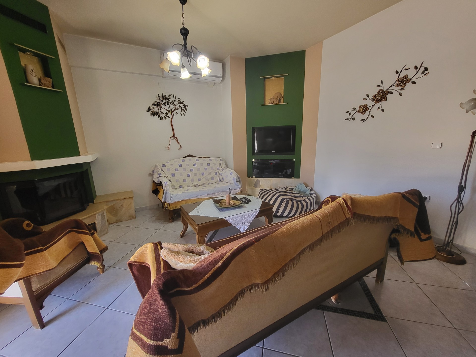 Three Bedroom Apartment for sale in Voukolies. ID 04-5556