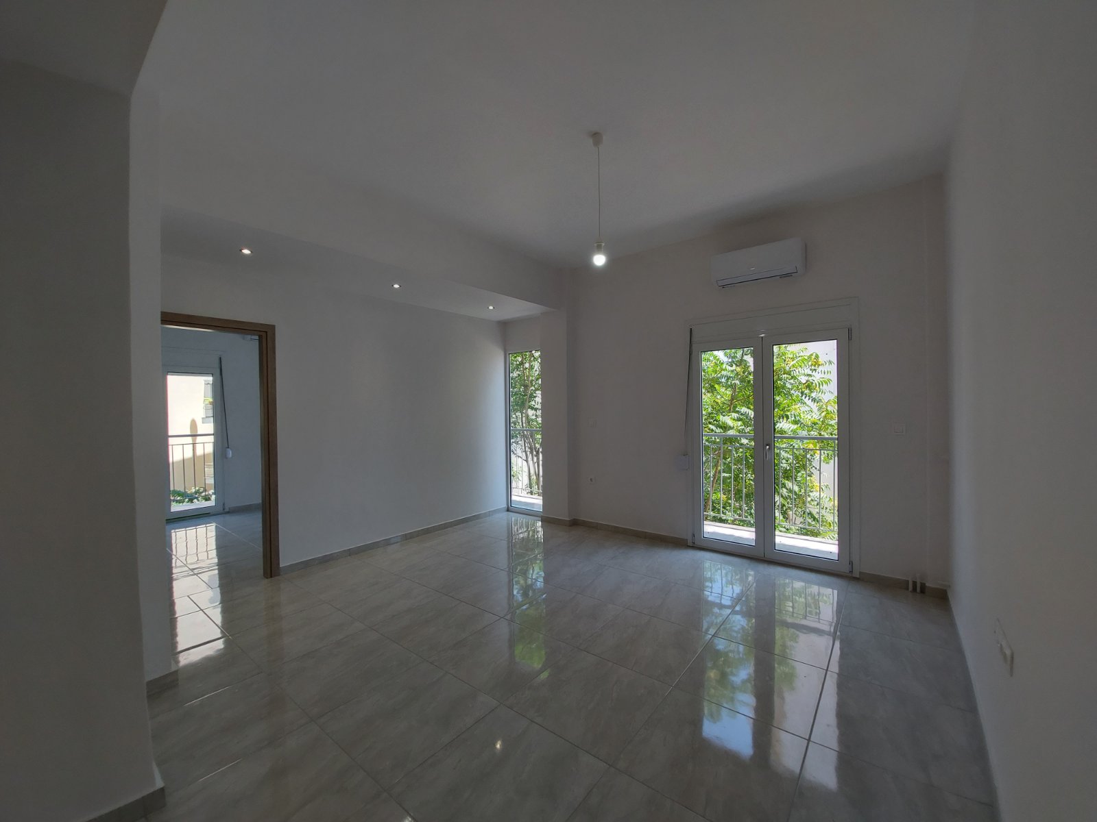 Two Bedroom Apartment for sale in Chania. ID 04-5402