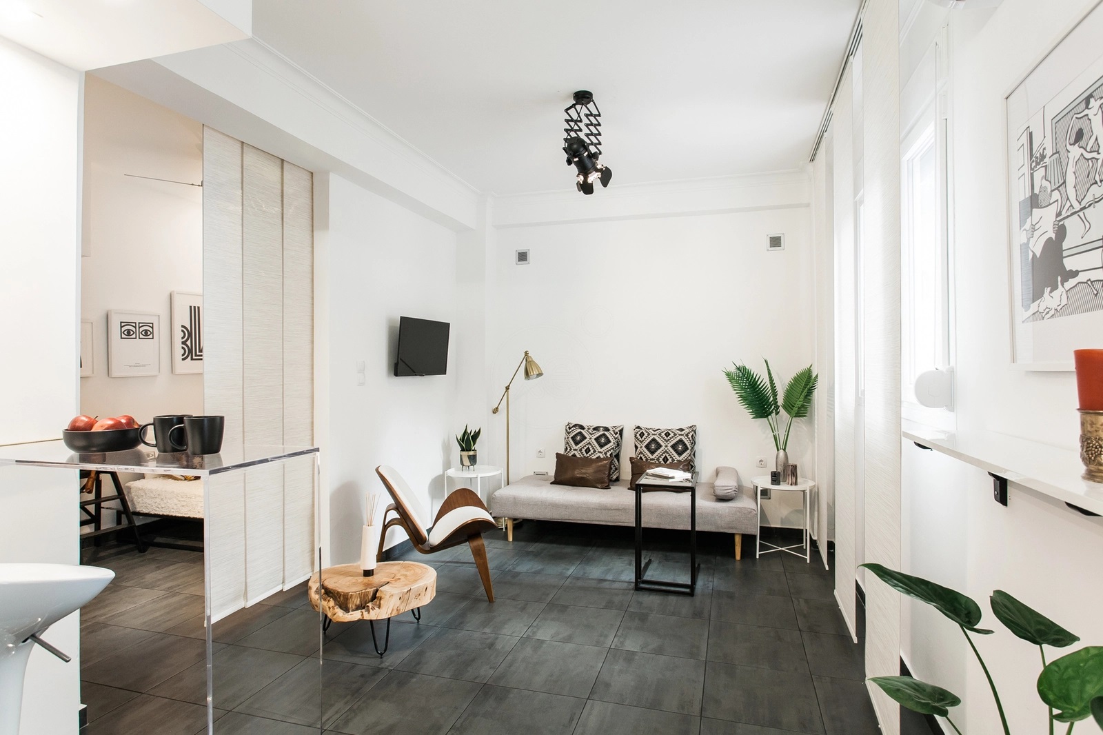 Apartment for sale in Kallimarmaro Athens. ID A4-5286