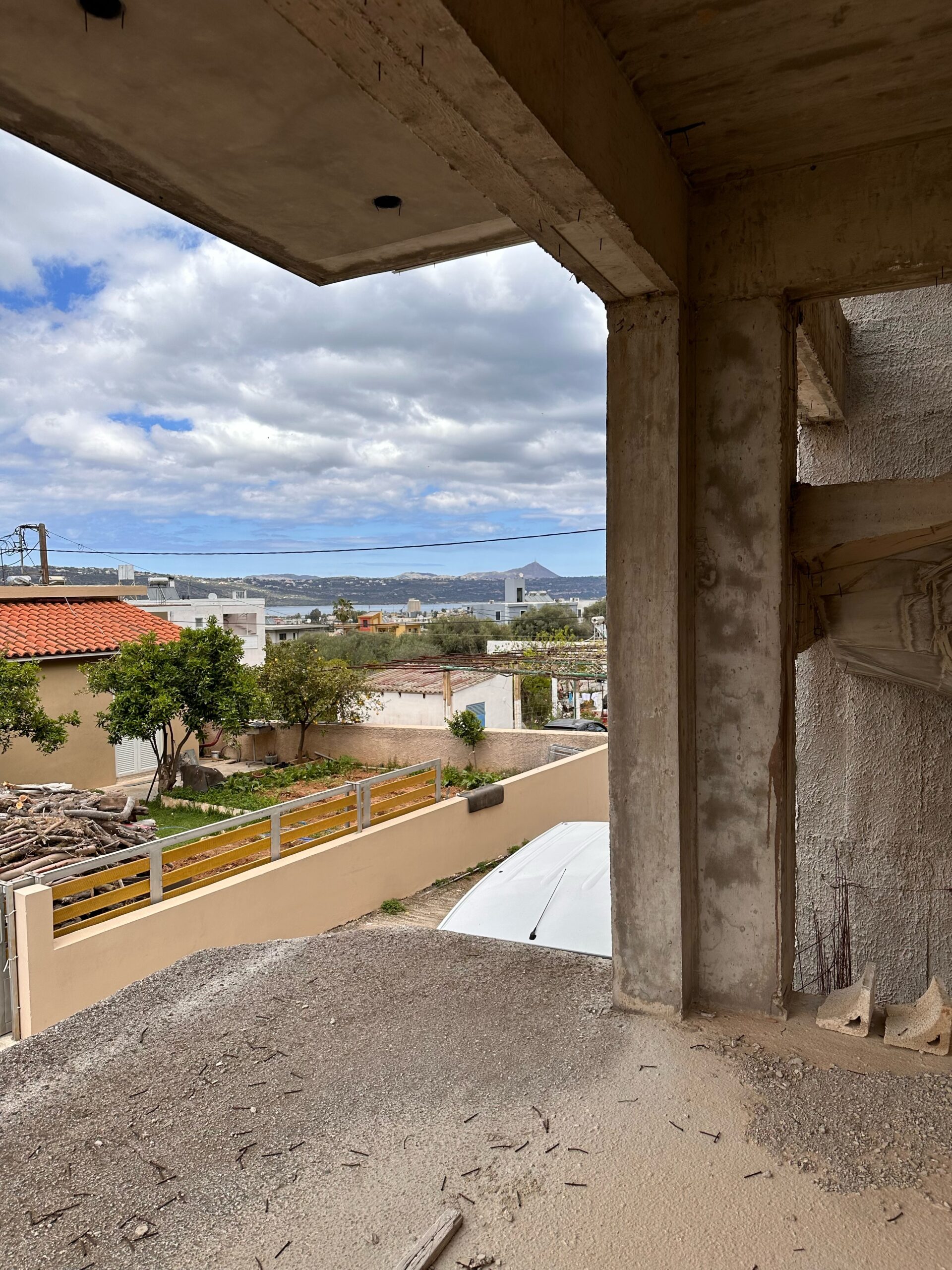 Unfinished House for sale in Tsikalaria. ID 04-5196