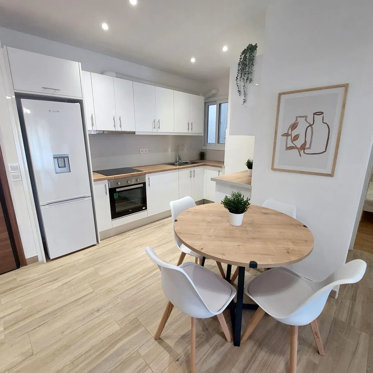 Two Bedroom Apartment for sale in Metaxourgio. ID A4-5203