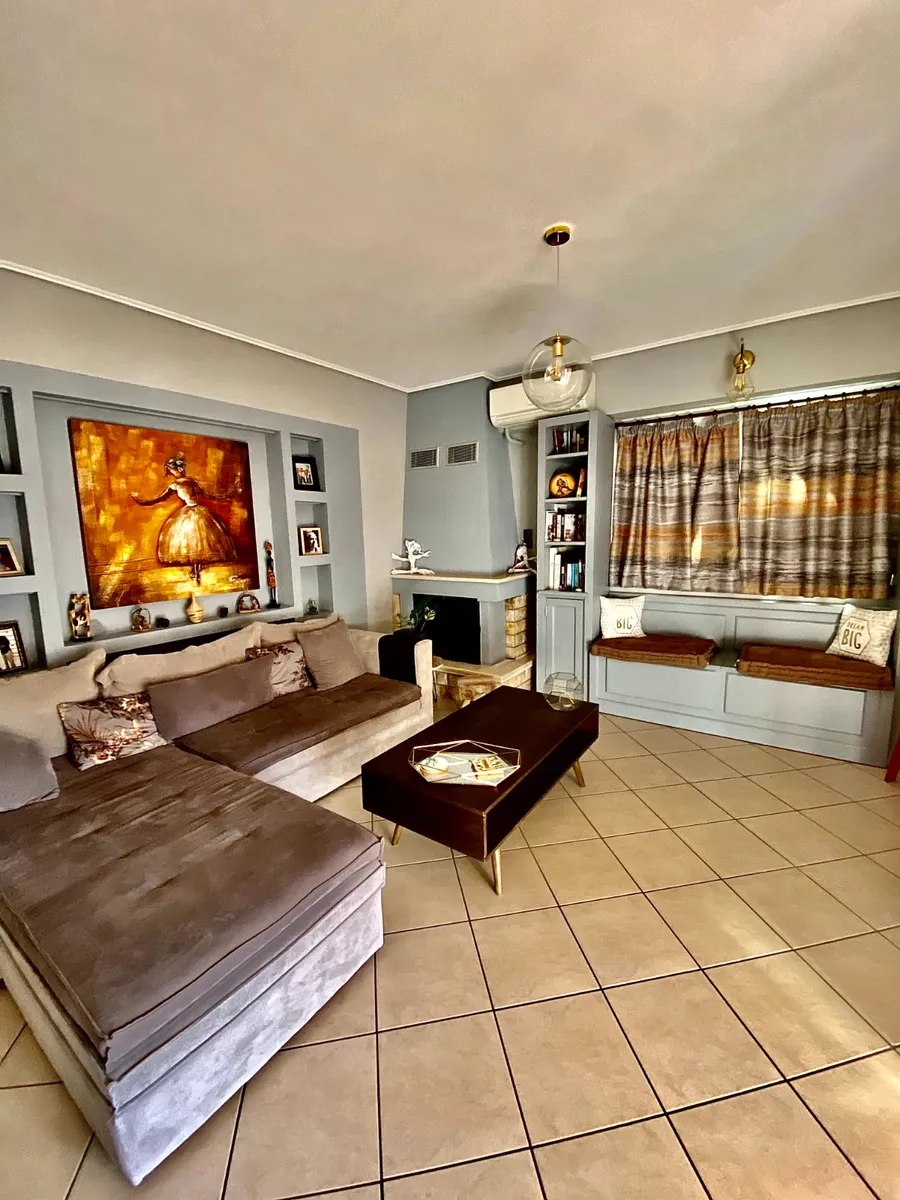 Apartment for sale in Petralona. ID A4-5150