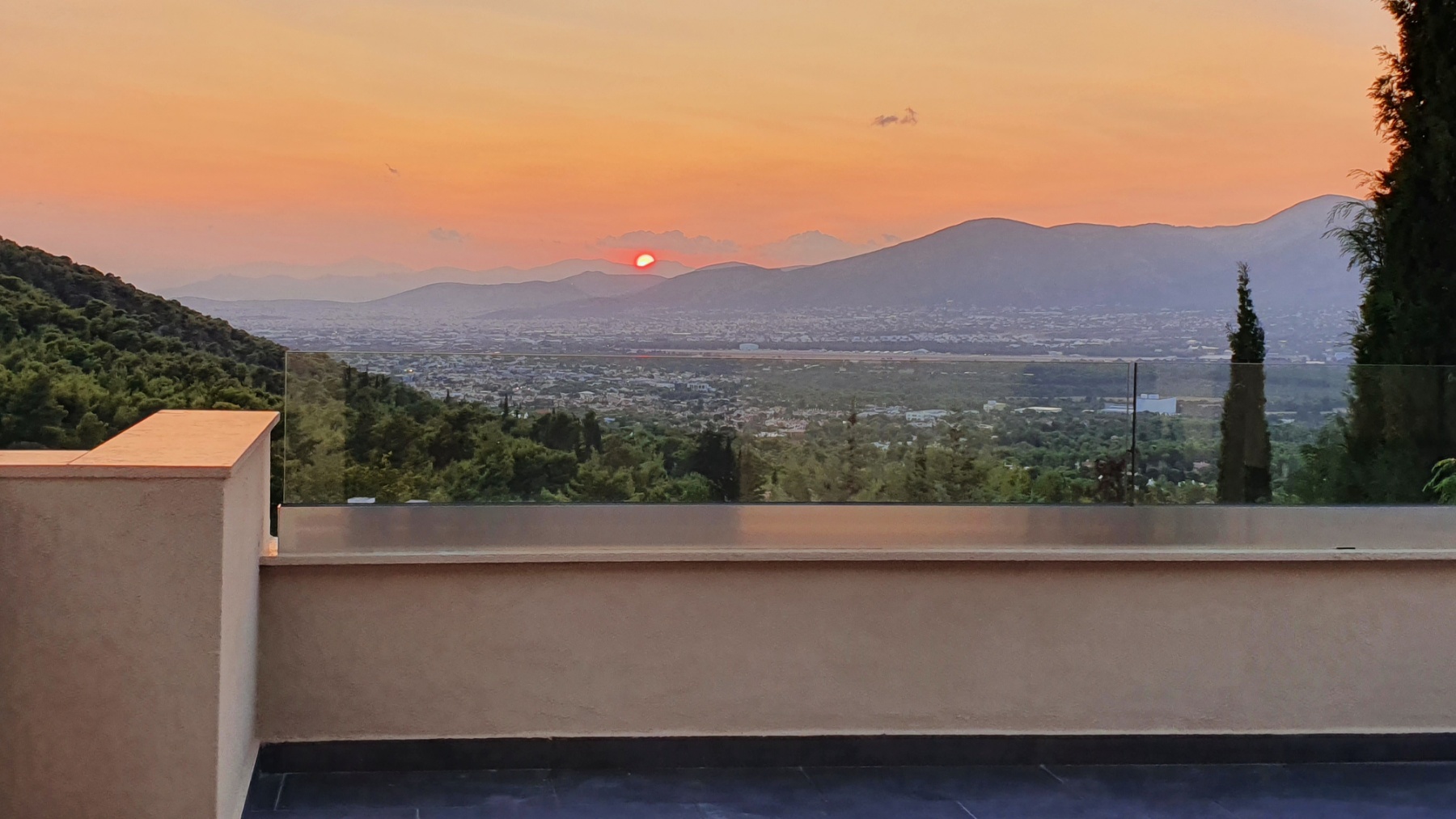 Villa for sale in Dionysos. ID Av-809