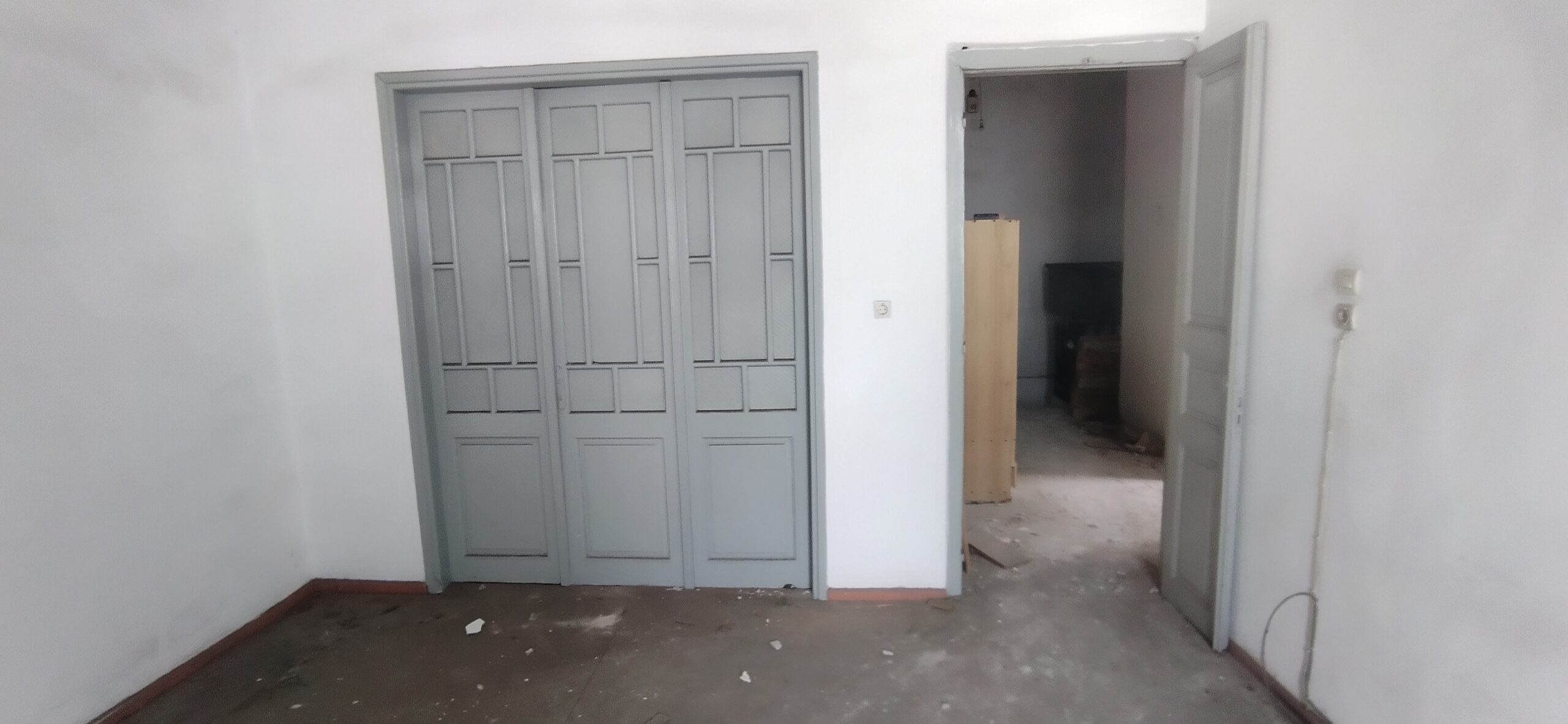 Old House for sale in Nea Chora. ID 05-2857