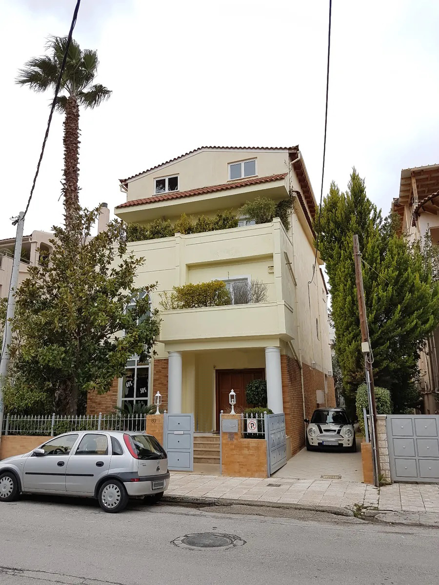Building for sale in Chalandri. ID AB-1107