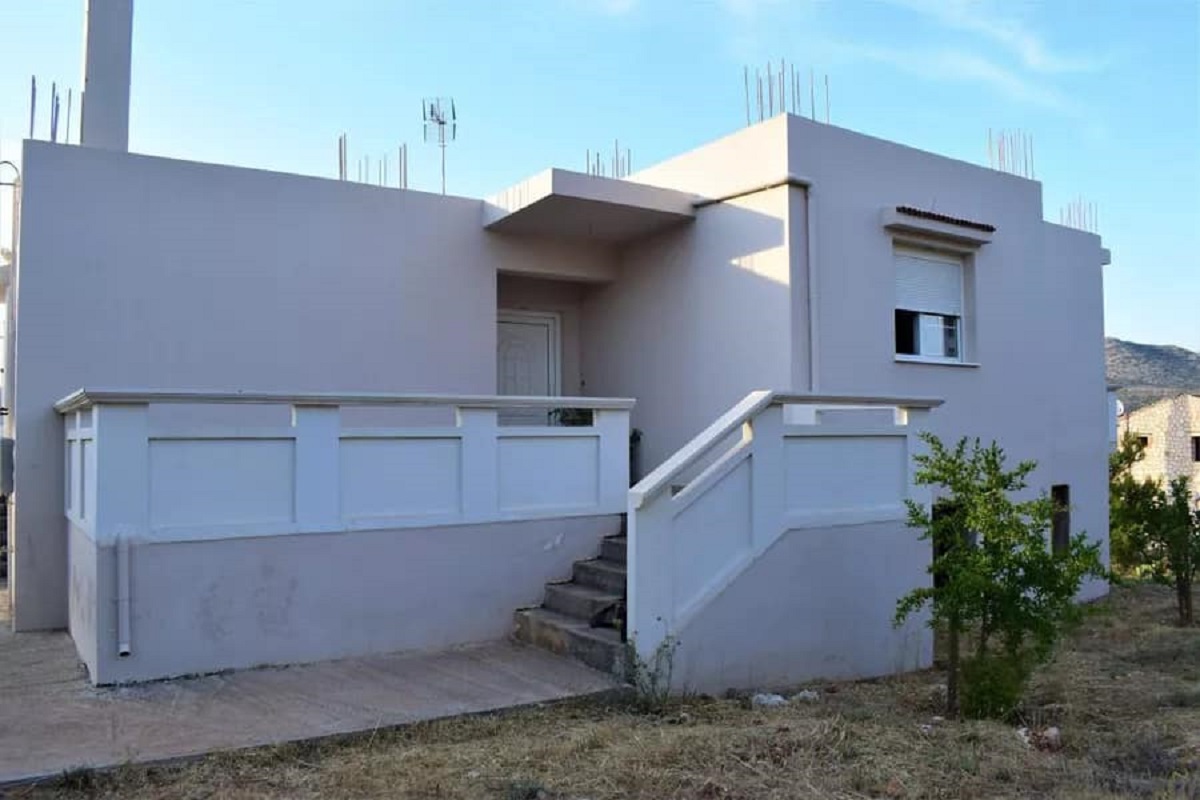 House for Rent in Akrotiri Chania. ID 001-1109