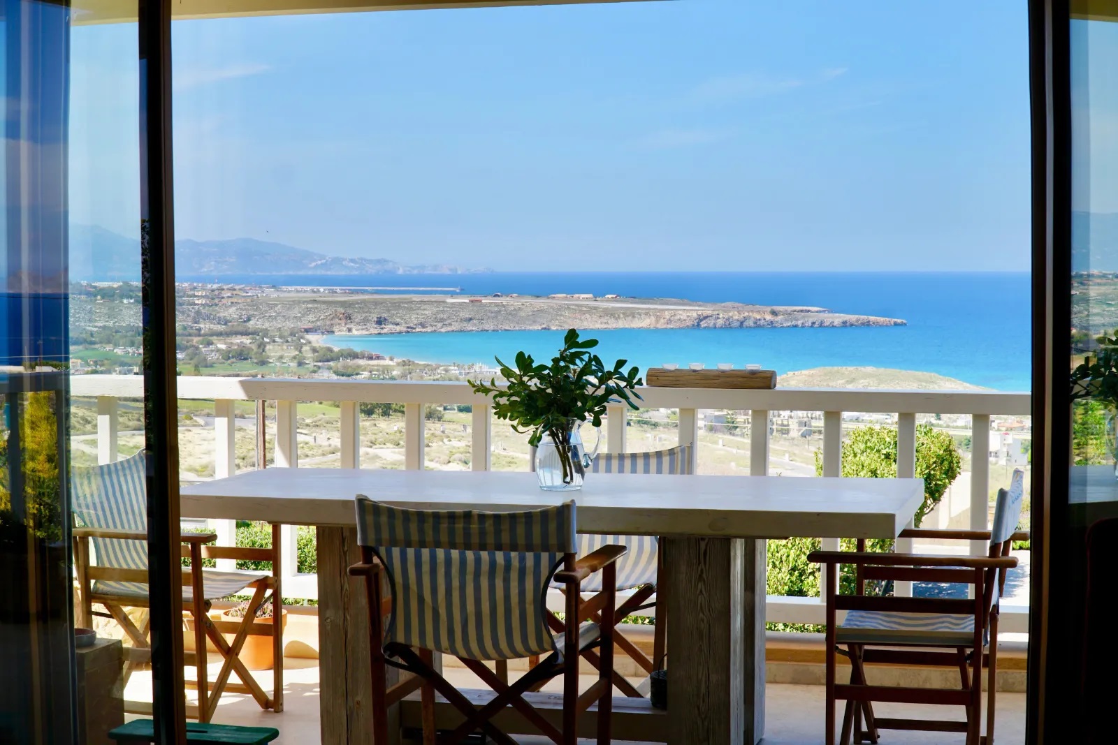 Seaview Villa for sale in Heraklion. ID 2v-778