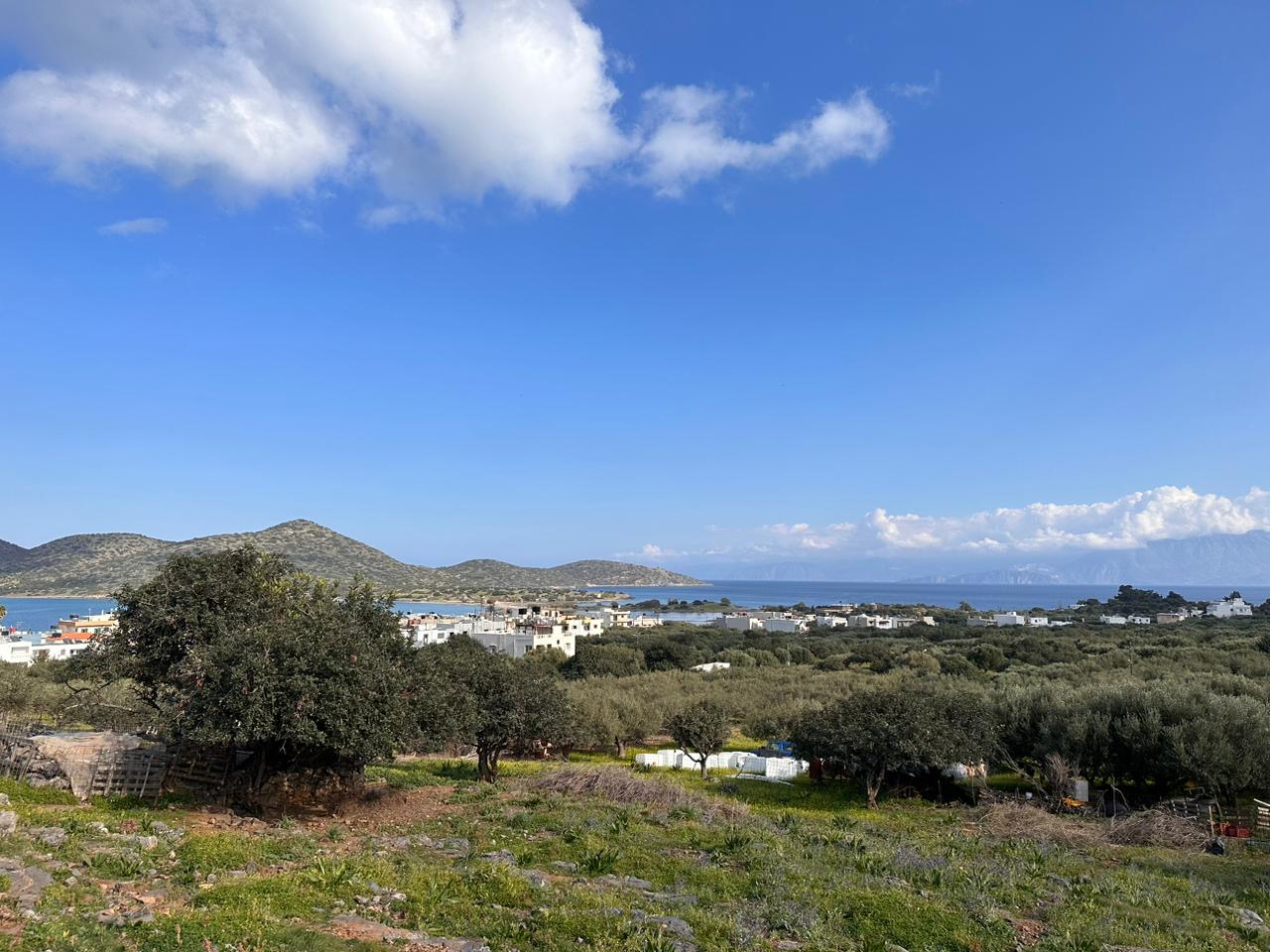 Land for sale in Elounda. ID 33-2552