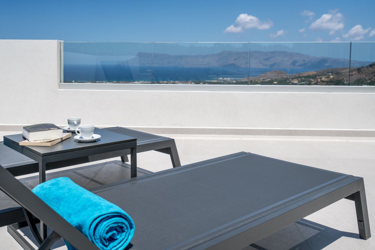Two Seaview Villas for sale in Kissamos Chania. ID 0v-769