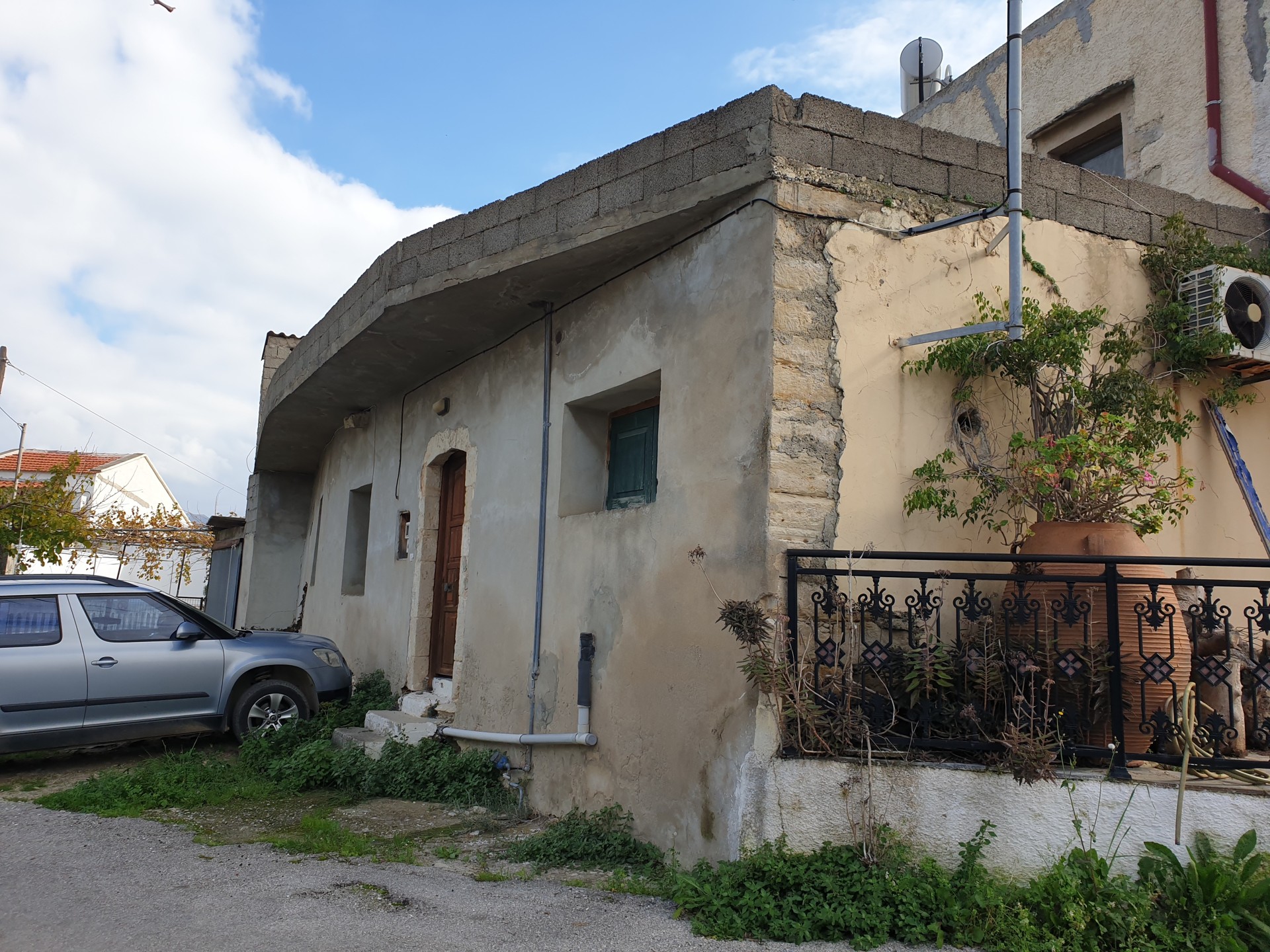 Old House for sale in Apokoronas. ID 05-2846