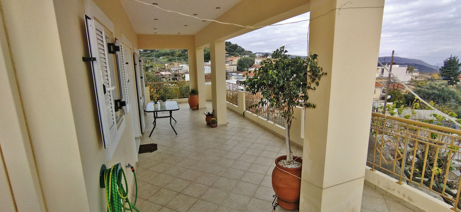Seaview apartment for sale in Apokoronas. ID 04-4469