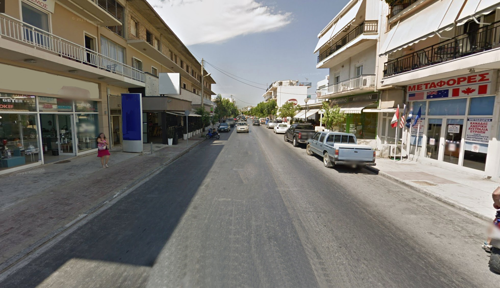 Three stores for sale in Chania. ID 06-369