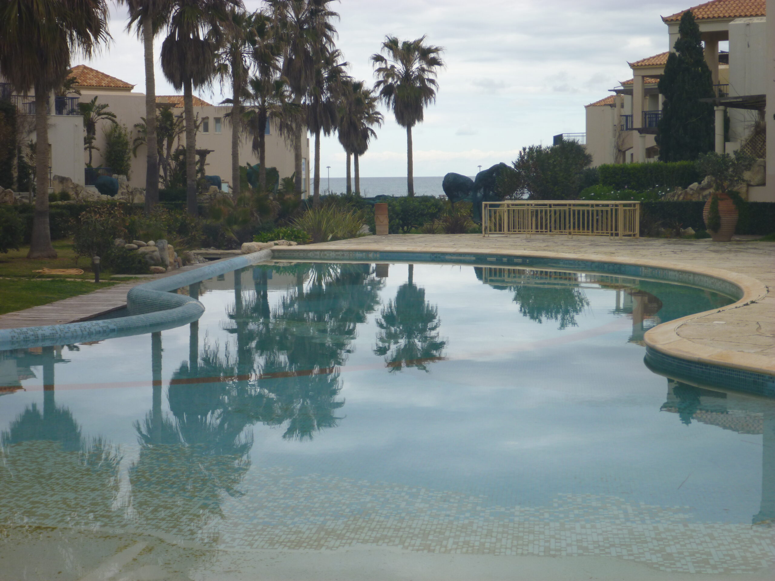 One-bedroom apartment for rent in Maleme. ID 001-1093