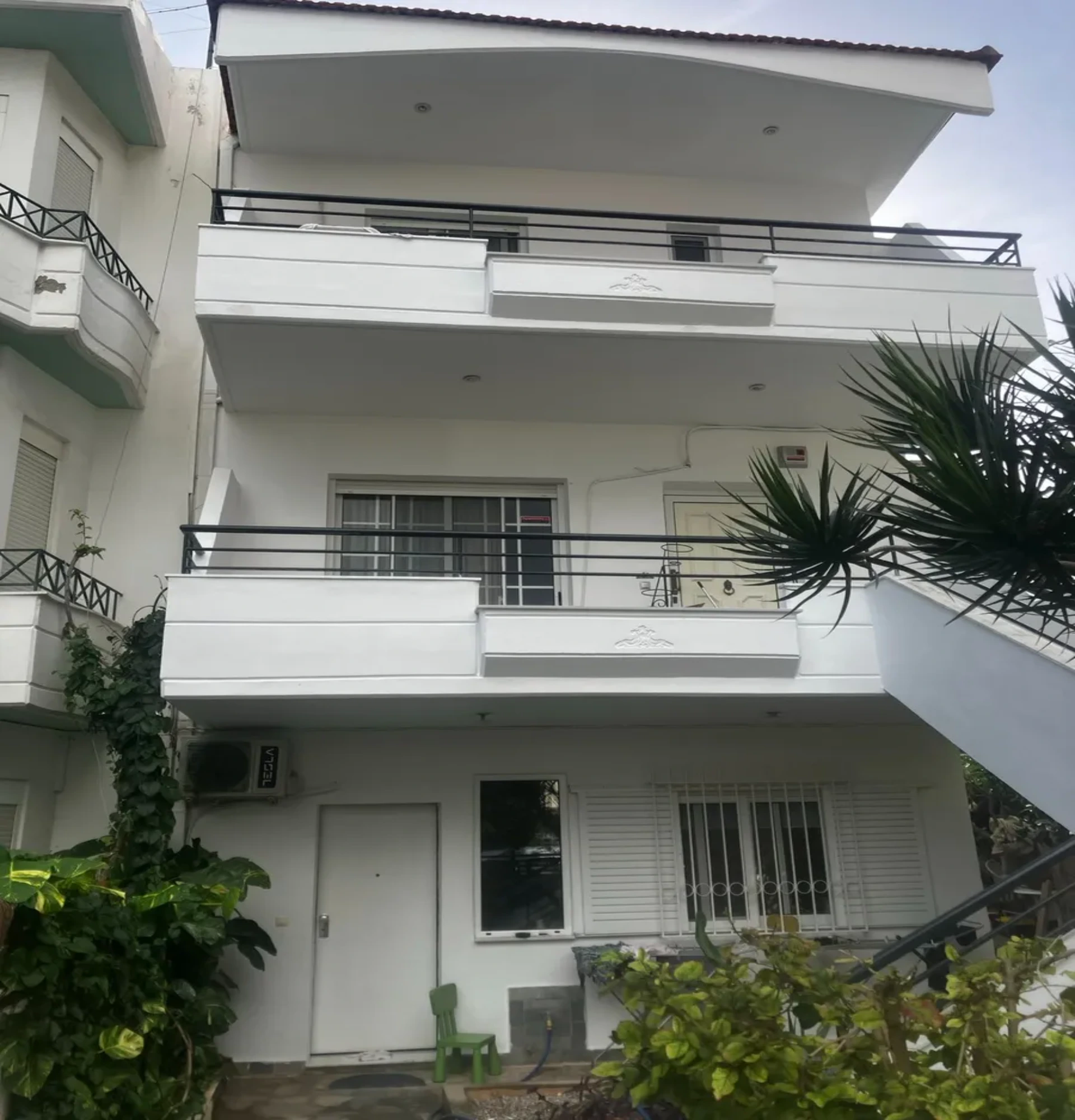 Building for sale in Rhodes. ID RB-1635