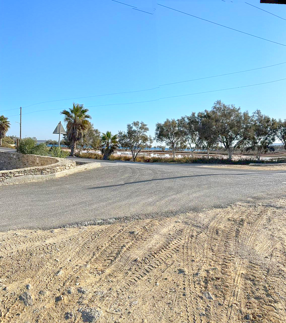 Commercial land for sale in Antiparos. ID Pa3-2495