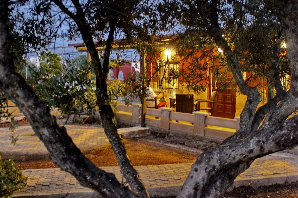 Winter rental in Kalathas Akrotiri. ID 07-297