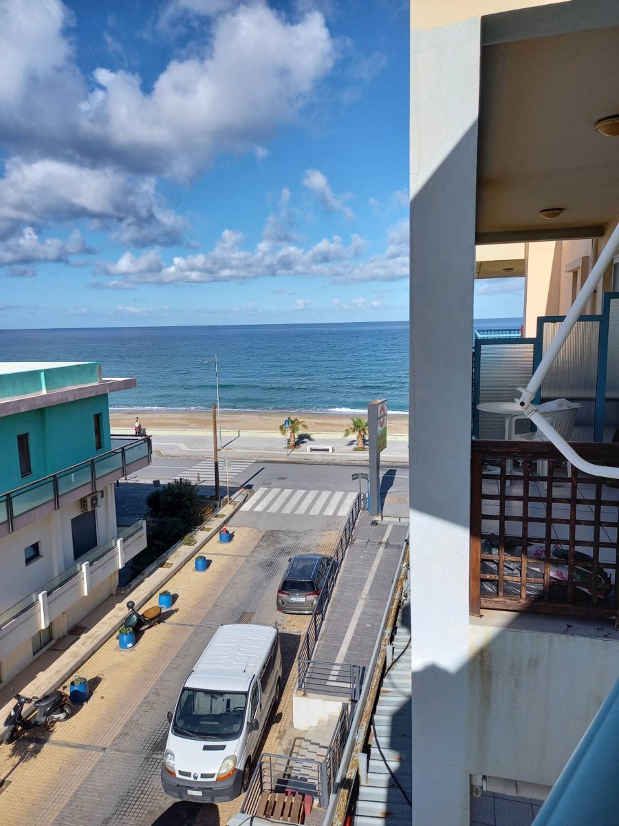 Two Studio Apartments for sale In Rethymno. ID 14-4198