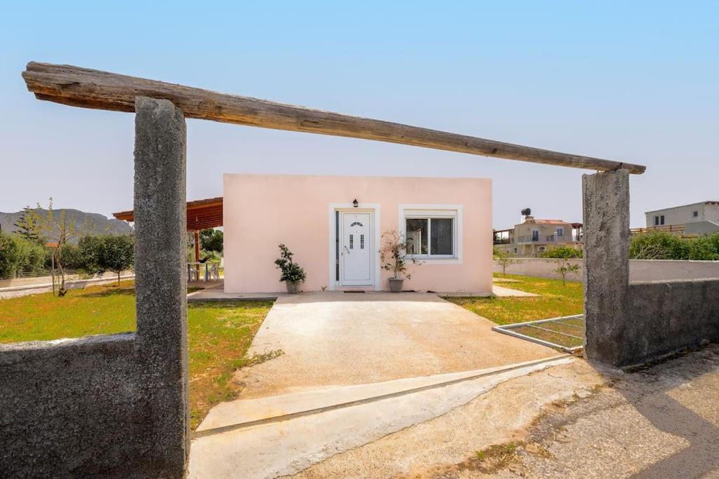 Winter Rental In Stavros. ID 001-1071