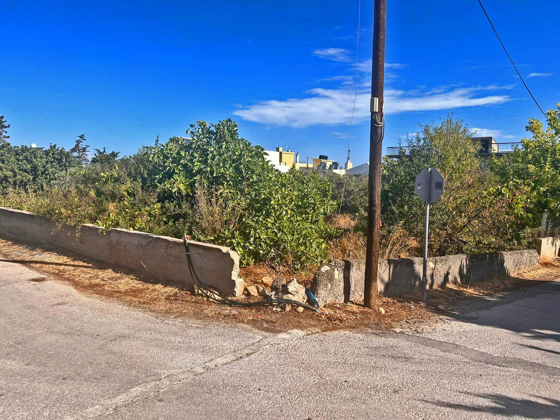 Land for sale in Agios Onoufrios Akrotiri. ID 03-2447
