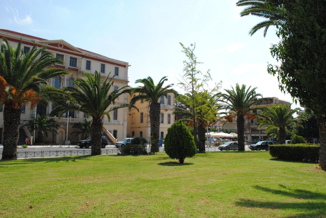 Land for the Construction of an Apartments Building for sale in Chania Dikastiria. ID 03-2387
