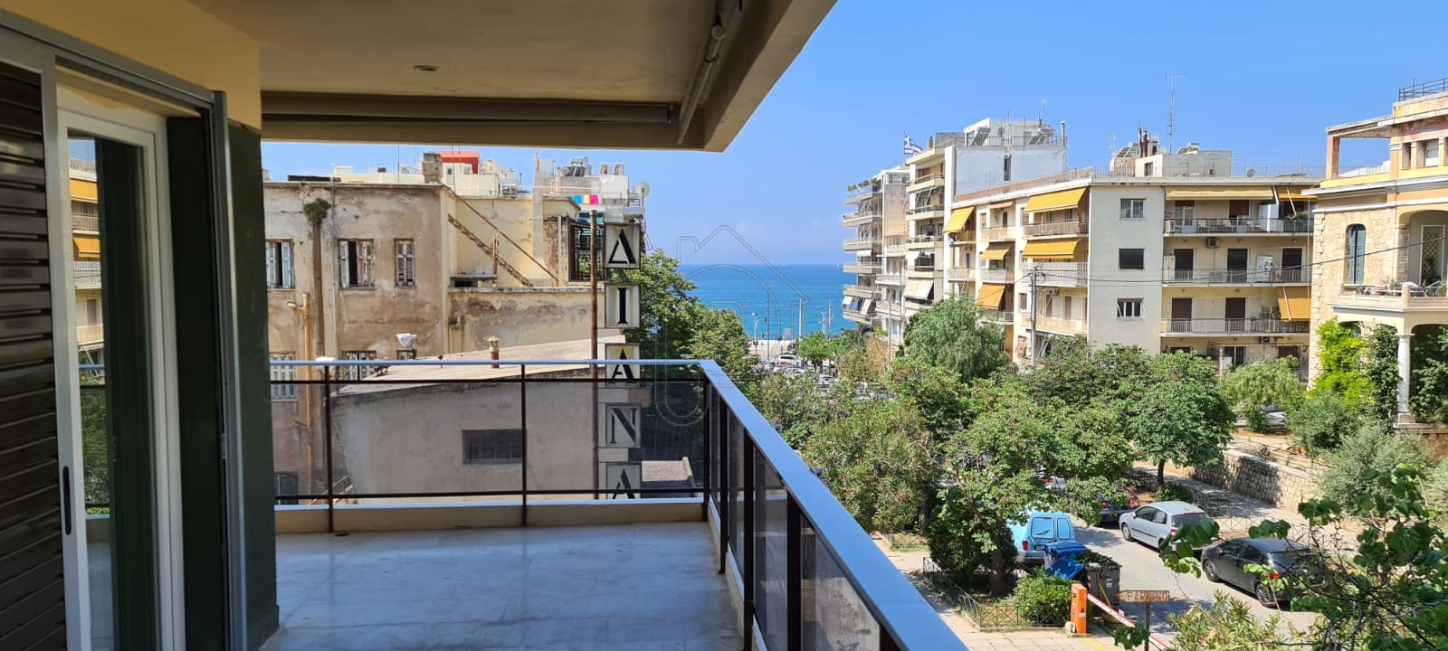 Apartment for rent in Palaio Faliro, Athens. ID A01-1031