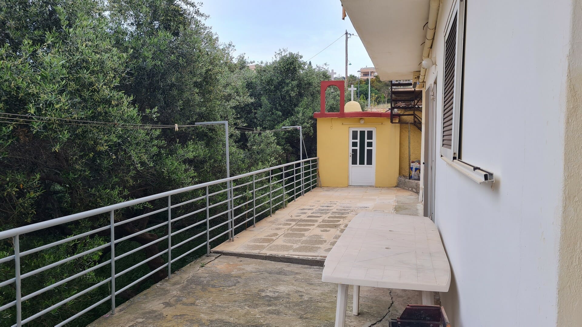 Old house for sale in Chalepa for sale. ID 04-3768