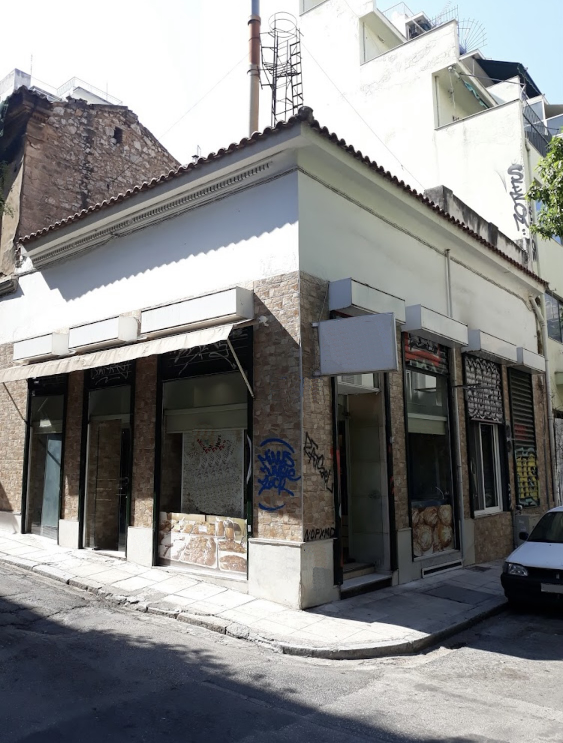 Office for rent in Exarchia Athens. ID A01-986