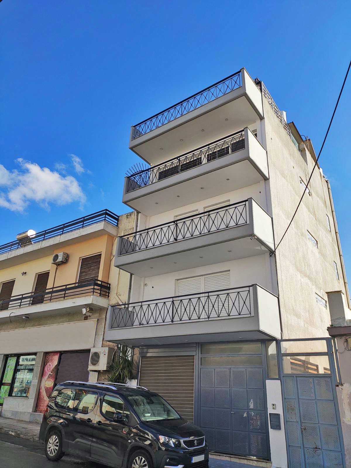 Building in Vyronas Athens for sale. ID AB-1001