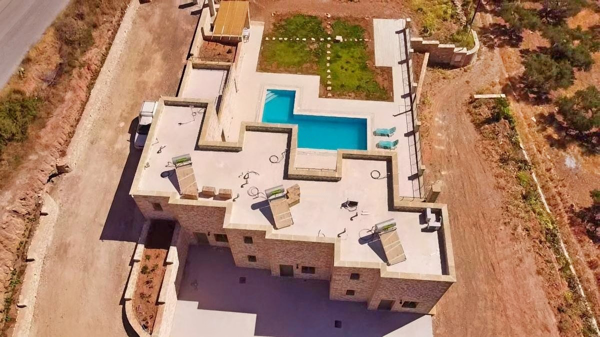 Stone Villas with seaview for sale in Kissamos. ID 02-533