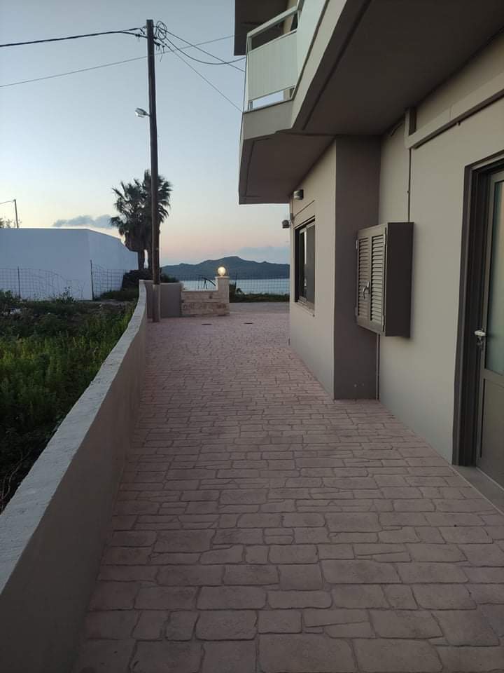House for rent in Stalos. ID 001-957