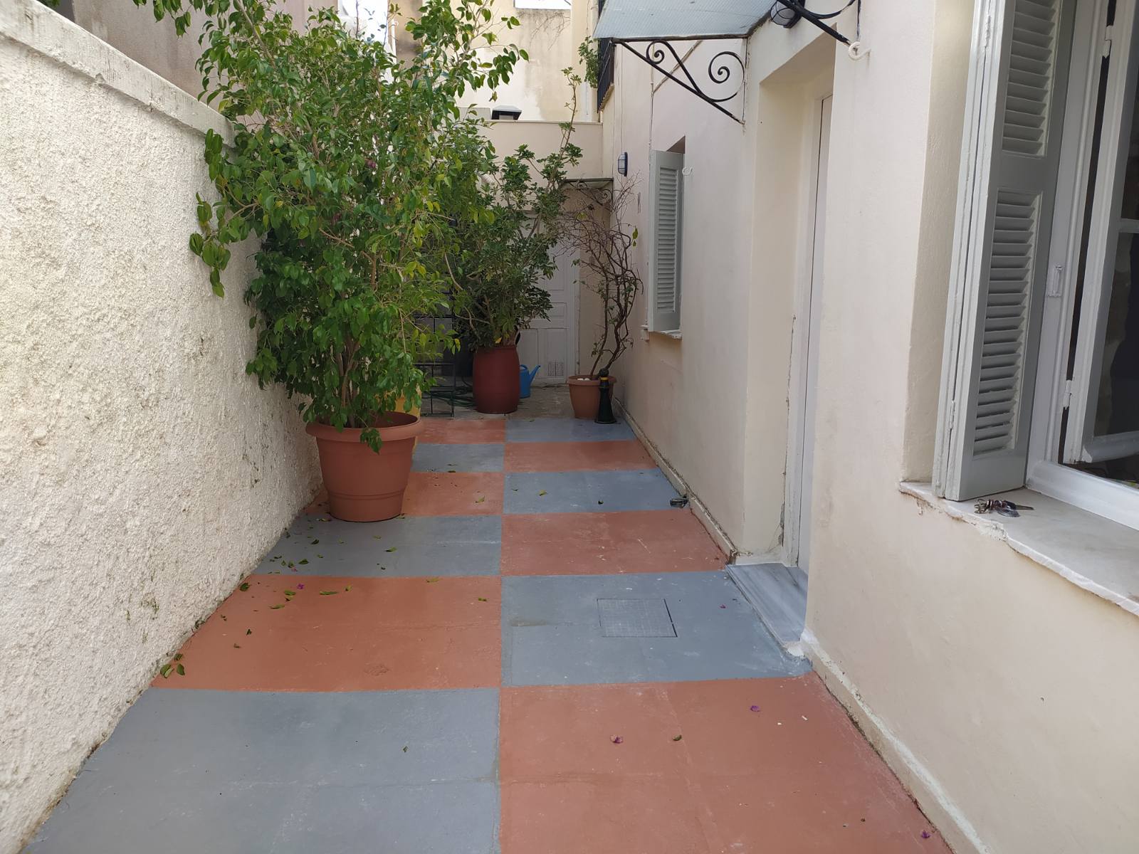 Athens Koukaki Apartment for rent. ID A01-945