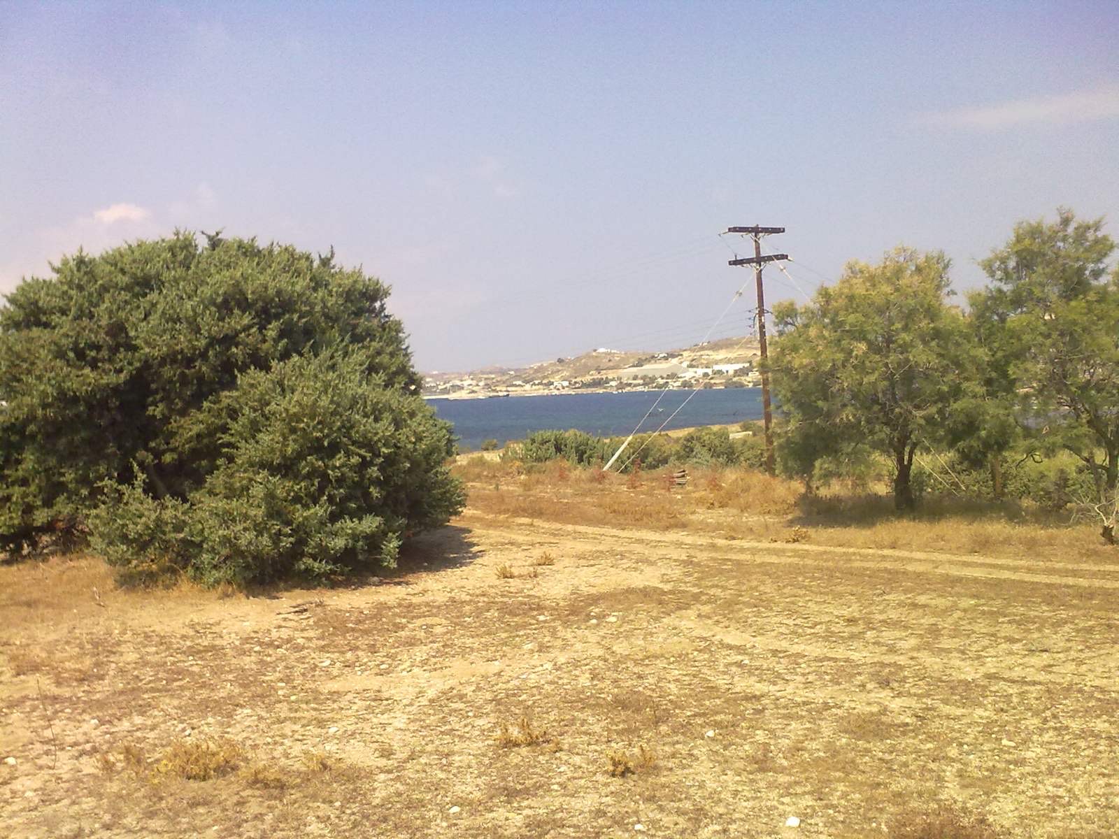 Land for sale in Milos Greece. ID Me3-2242