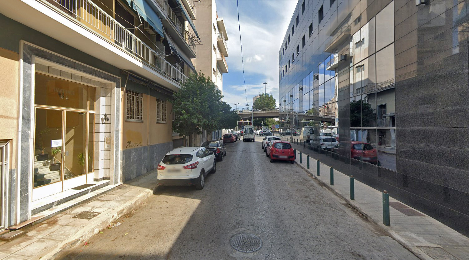 Commercial Space for sale in Akadimia Platonos Athens. ID A6-316