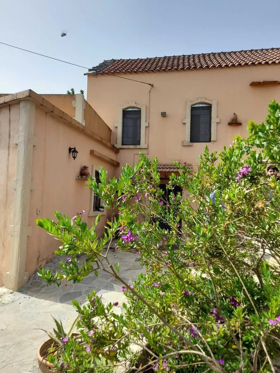 Traditional Stone House for sale in Apokoronas. ID 04-3066