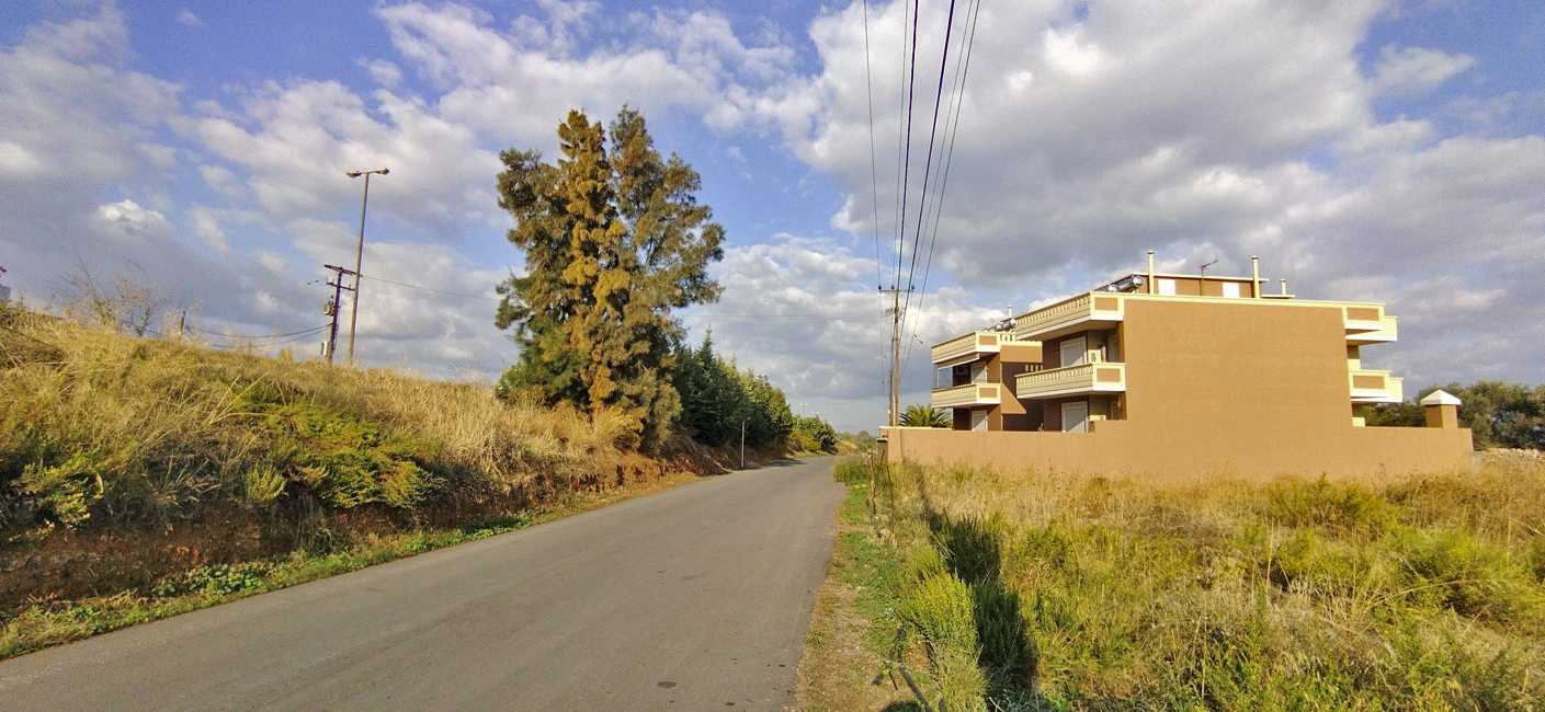 Land for sale in Mournies. ID 03-2172