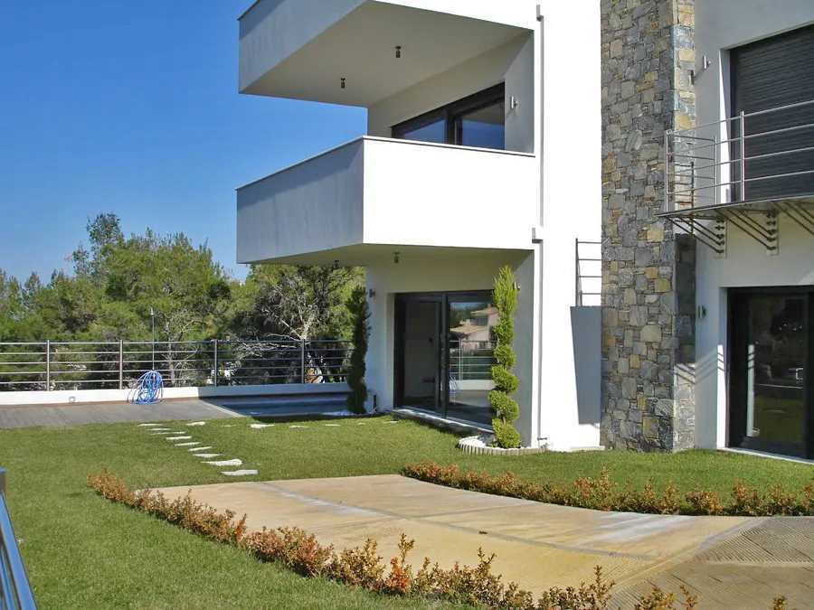 Luxurious villa for sale in Neos Voutzas Athens. ID Av-560