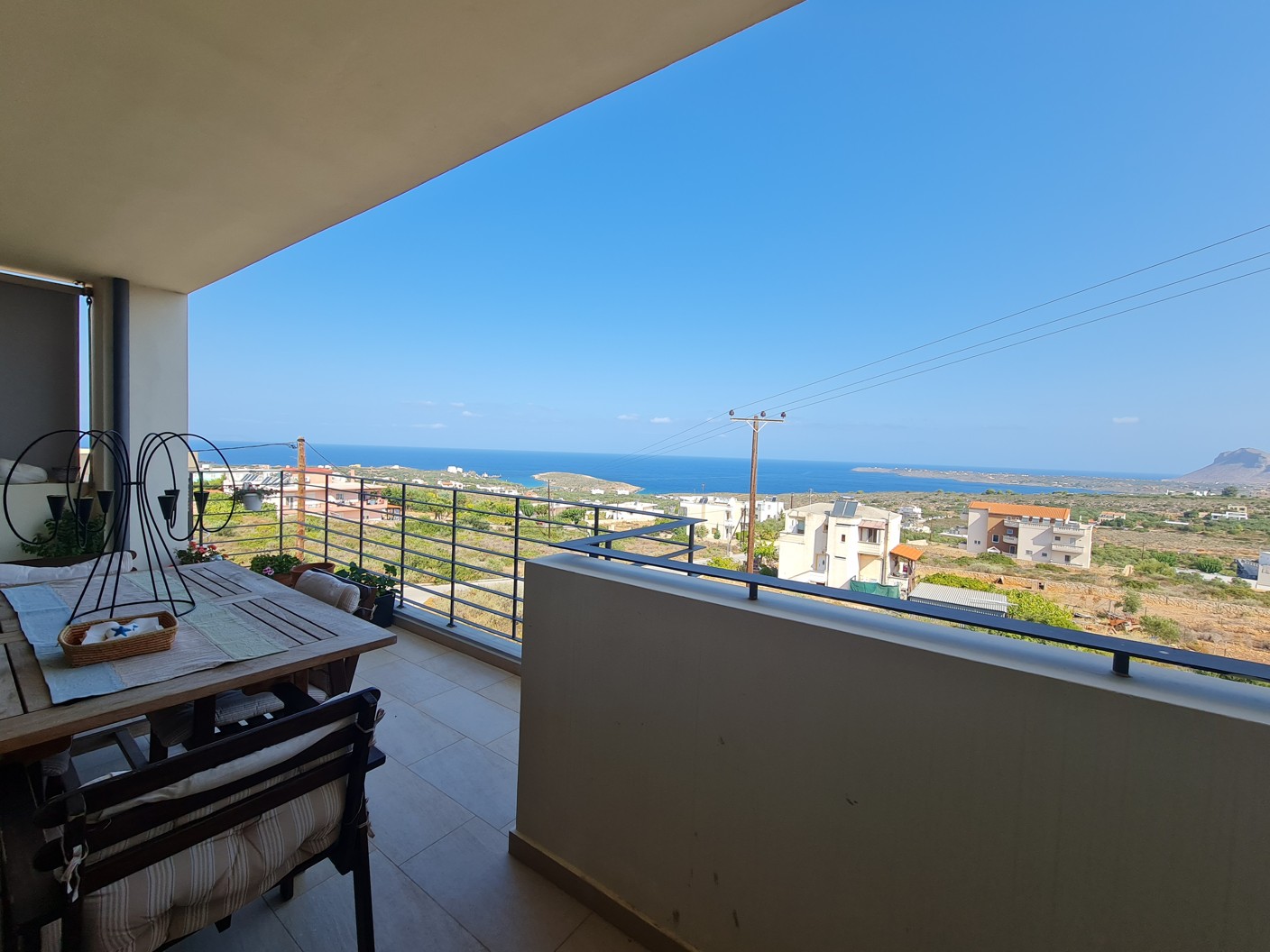 Luxurious house for sale in Kounoupidiana. ID 04-2740