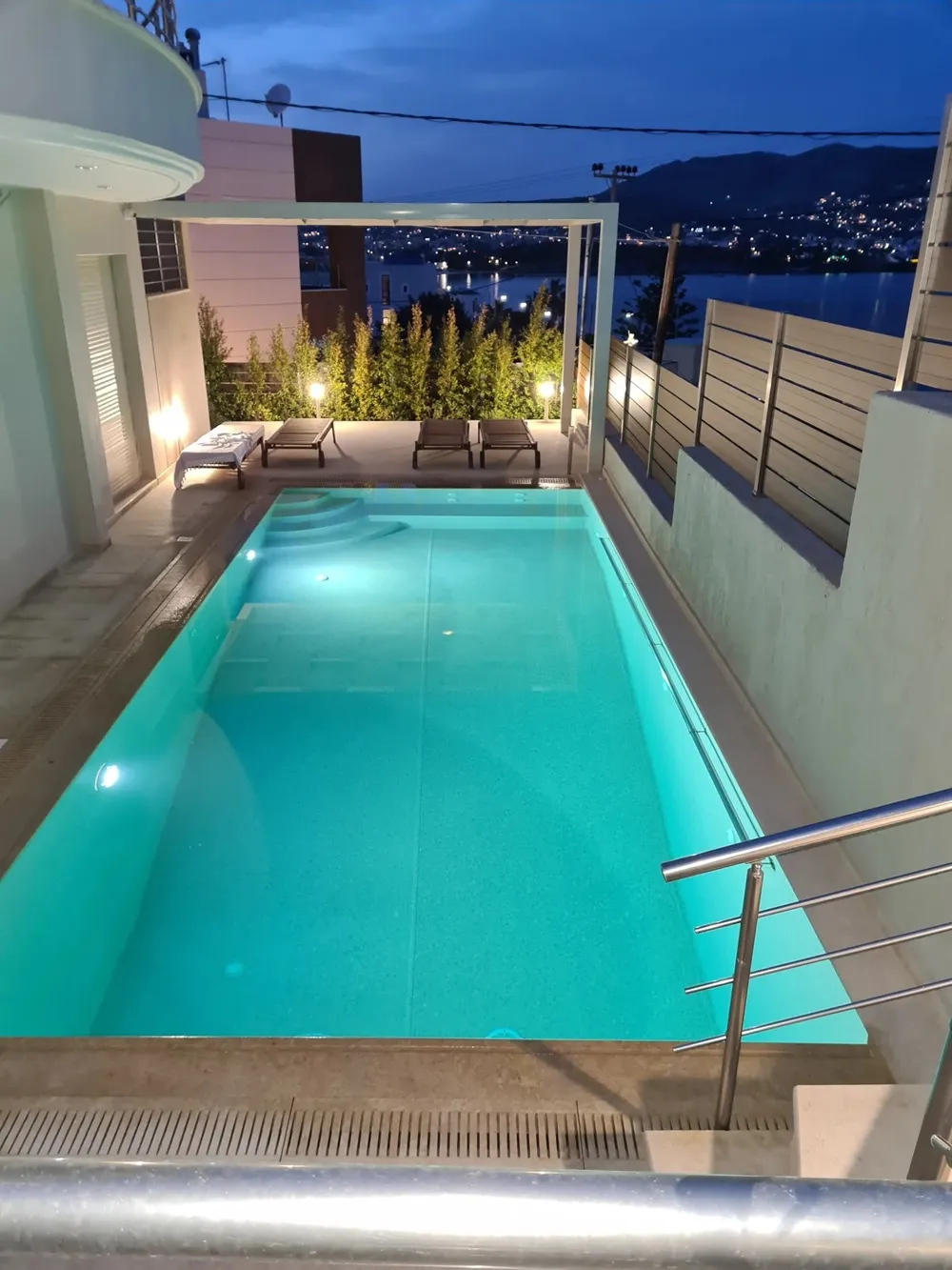 Seaview Five Bedroom Villa for sale in Porto Rafti. ID Av-1524