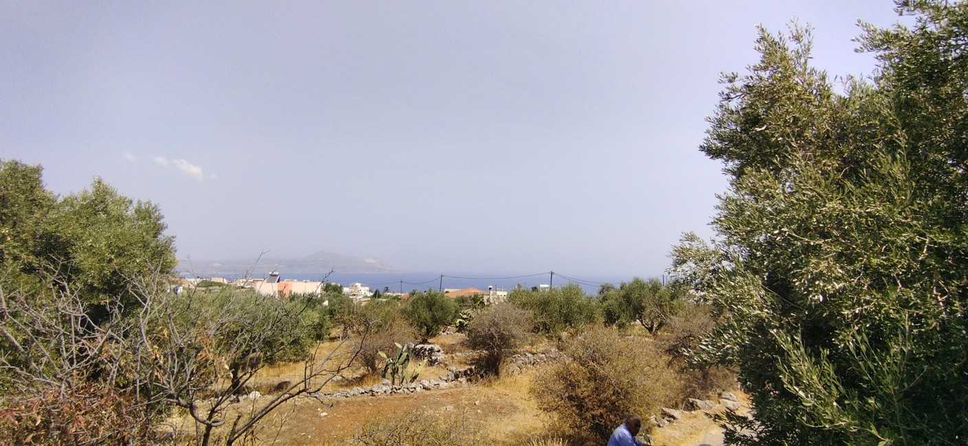 Land for sale in Kokkino Chorio. ID 03-2127