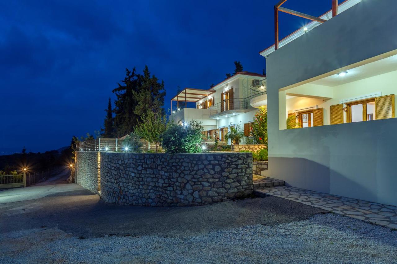 Two Villas for sale in Gavalochori Apokoronas. ID 0v-513
