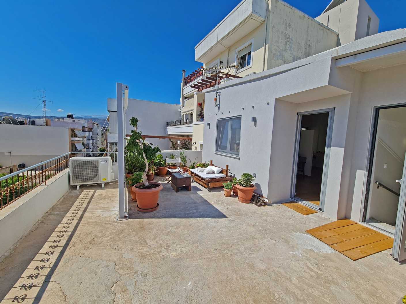 Penthouse for sale in Nea Chora Chania. ID 04-2537