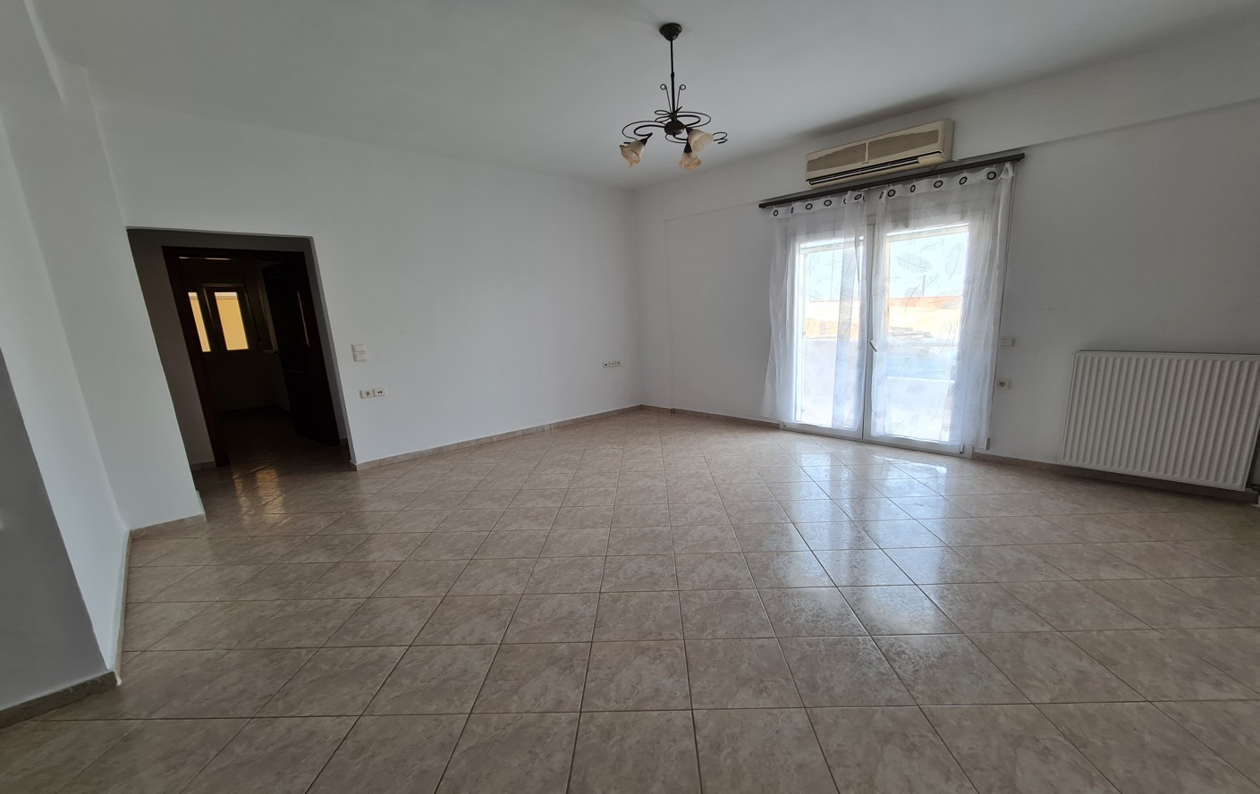 Apartment for rent in Stavros Akrotiri. ID 001-850