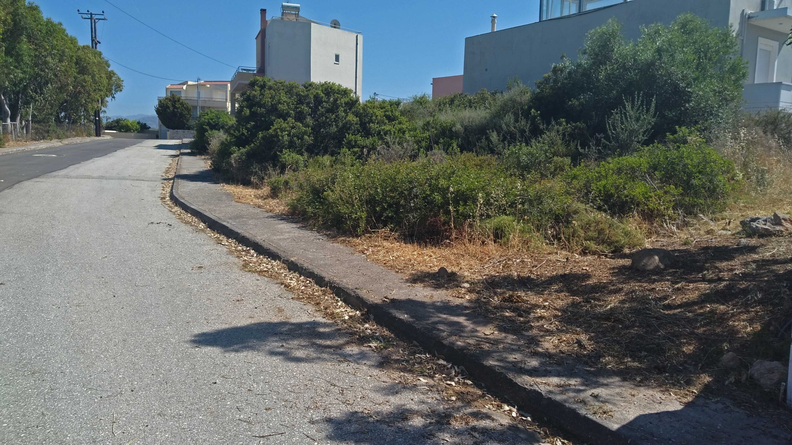 Plot for sale in Akrotiri Kalathas. ID 03-2063