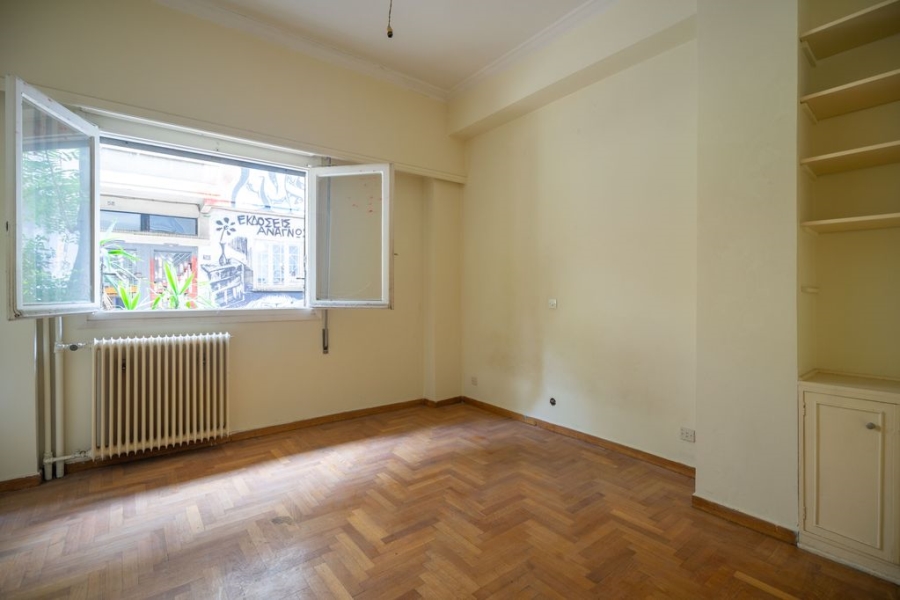 Athens Apartment for sale in Exarchia. ID A4-2273